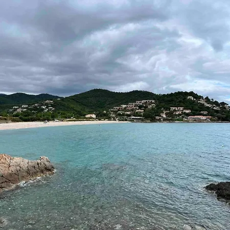 Διαμέρισμα Proche De La 1 *